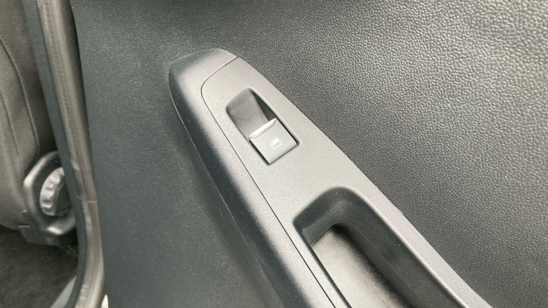 Ford Puma 1.0 EcoBoost Hybrid mHEV Titanium 5dr Petrol Hatchback